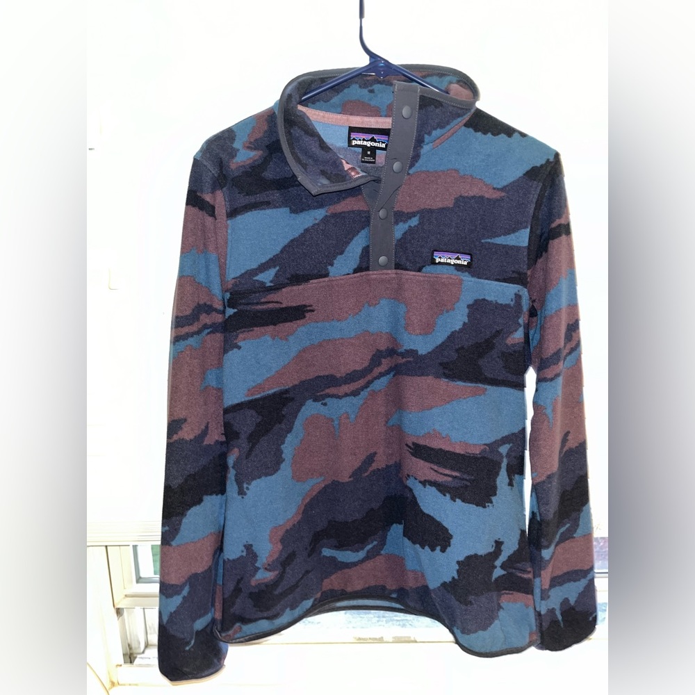 Patagonia Button Up Size Medium